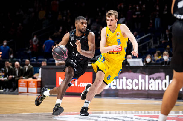 表现影响了 表现影响了