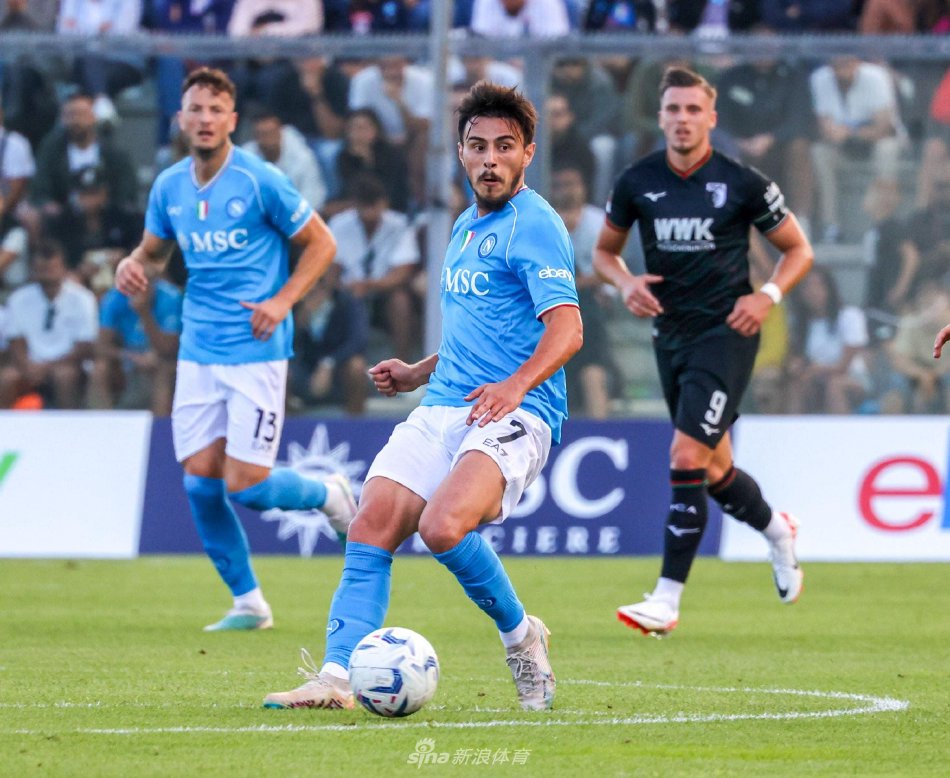 以更全面地 以更全面地